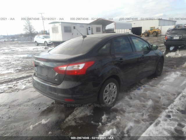 Photo 3 VIN: 1FAHP3F20CL295523 - FORD FOCUS 