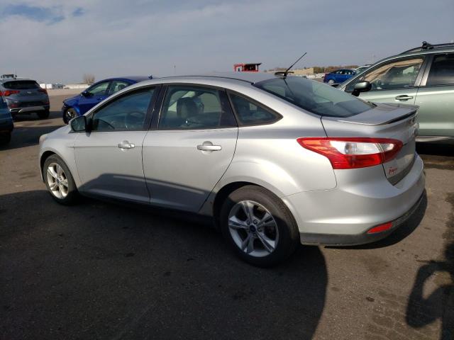 Photo 1 VIN: 1FAHP3F20CL310988 - FORD FOCUS SE 