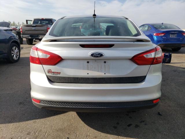 Photo 5 VIN: 1FAHP3F20CL310988 - FORD FOCUS SE 