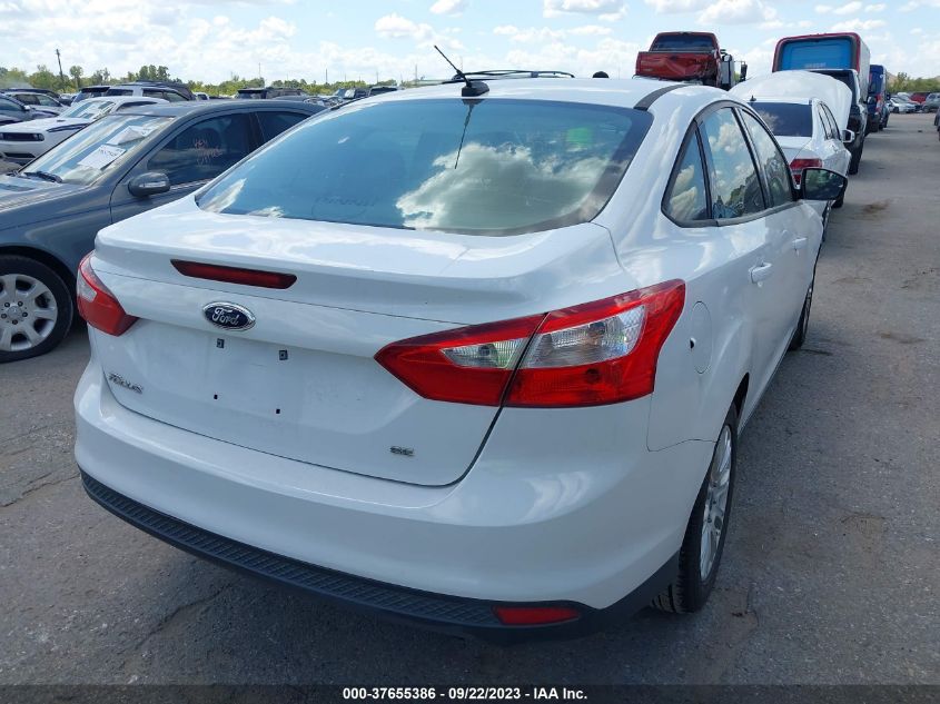 Photo 3 VIN: 1FAHP3F20CL379356 - FORD FOCUS 