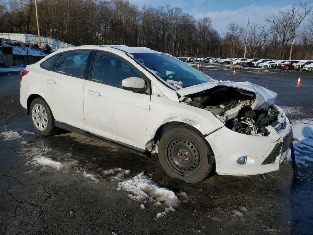 Photo 3 VIN: 1FAHP3F20CL403509 - FORD FOCUS SE 