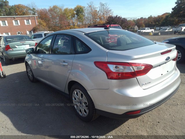 Photo 2 VIN: 1FAHP3F20CL418978 - FORD FOCUS 