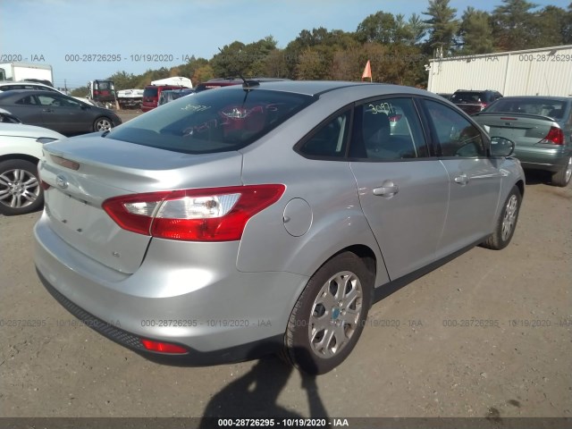 Photo 3 VIN: 1FAHP3F20CL418978 - FORD FOCUS 