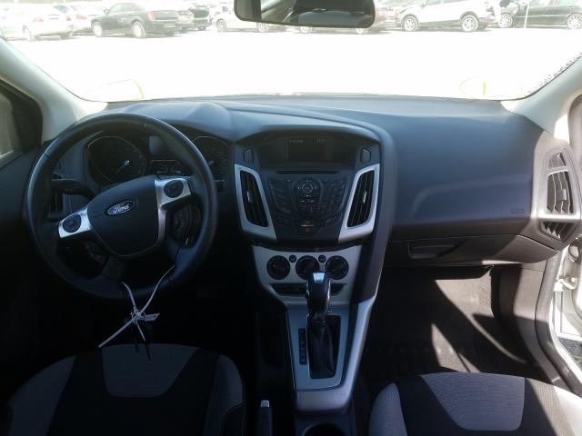 Photo 8 VIN: 1FAHP3F20CL429902 - FORD FOCUS SE 