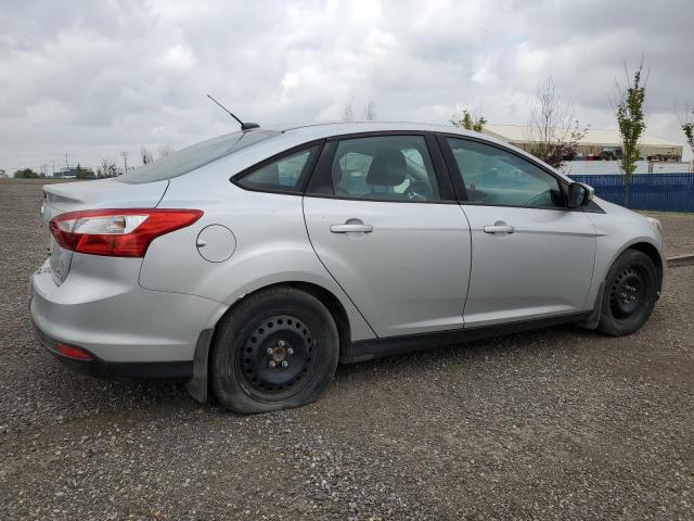 Photo 2 VIN: 1FAHP3F20CL439815 - FORD FOCUS SE 