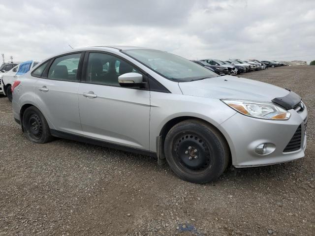 Photo 3 VIN: 1FAHP3F20CL439815 - FORD FOCUS SE 