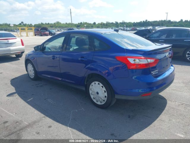 Photo 2 VIN: 1FAHP3F20CL444917 - FORD FOCUS 