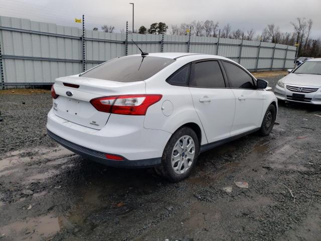 Photo 2 VIN: 1FAHP3F20CL454783 - FORD FOCUS SE 