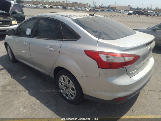 Photo 2 VIN: 1FAHP3F21CL184642 - FORD FOCUS 