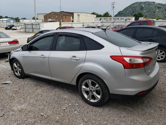 Photo 1 VIN: 1FAHP3F21CL214710 - FORD FOCUS SE 