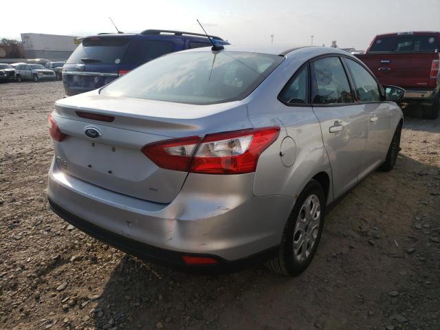 Photo 3 VIN: 1FAHP3F21CL216165 - FORD FOCUS SE 