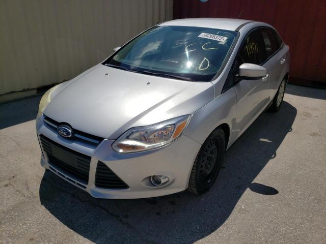 Photo 1 VIN: 1FAHP3F21CL217459 - FORD FOCUS SE 