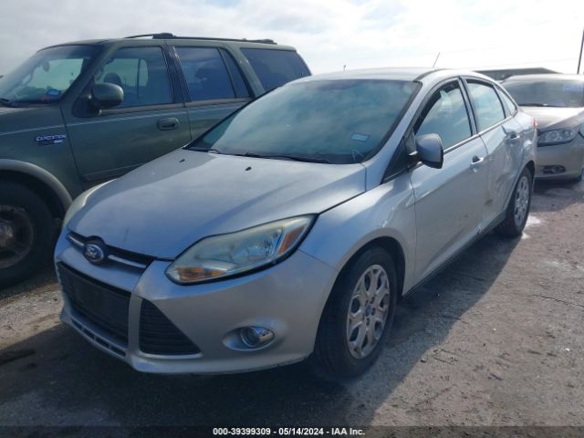 Photo 1 VIN: 1FAHP3F21CL217736 - FORD FOCUS 