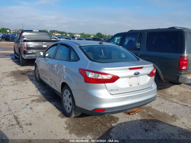 Photo 2 VIN: 1FAHP3F21CL217736 - FORD FOCUS 