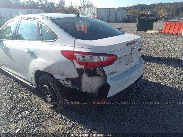 Photo 5 VIN: 1FAHP3F21CL219096 - FORD FOCUS 