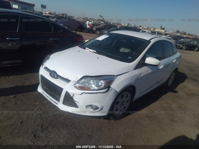 Photo 1 VIN: 1FAHP3F21CL227862 - FORD FOCUS 