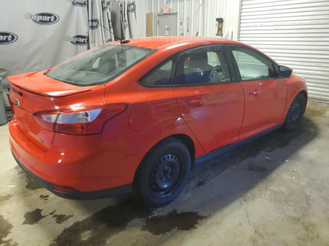 Photo 2 VIN: 1FAHP3F21CL231099 - FORD FOCUS 