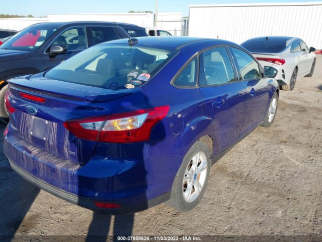 Photo 3 VIN: 1FAHP3F21CL235914 - FORD FOCUS 