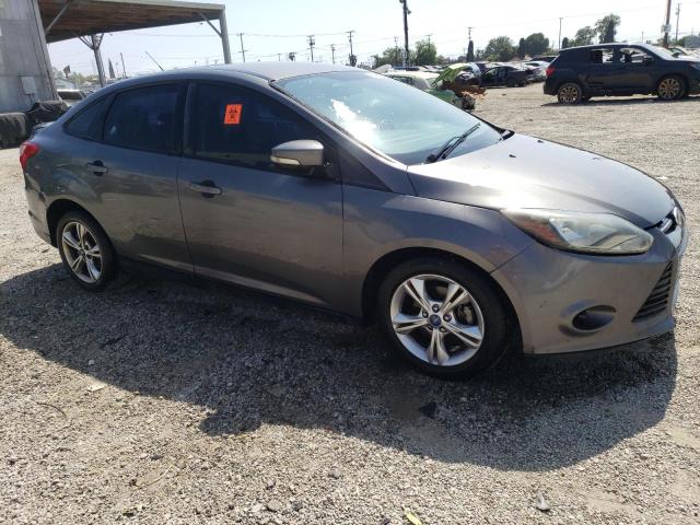 Photo 3 VIN: 1FAHP3F21CL244113 - FORD FOCUS SE 