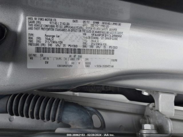 Photo 8 VIN: 1FAHP3F21CL258562 - FORD FOCUS 