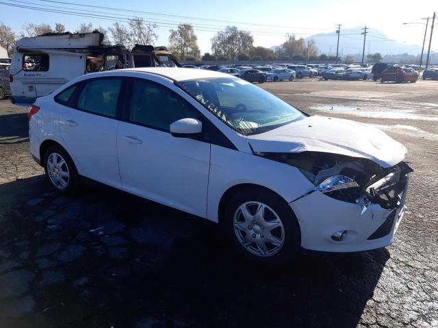 Photo 3 VIN: 1FAHP3F21CL262787 - FORD FOCUS SE 