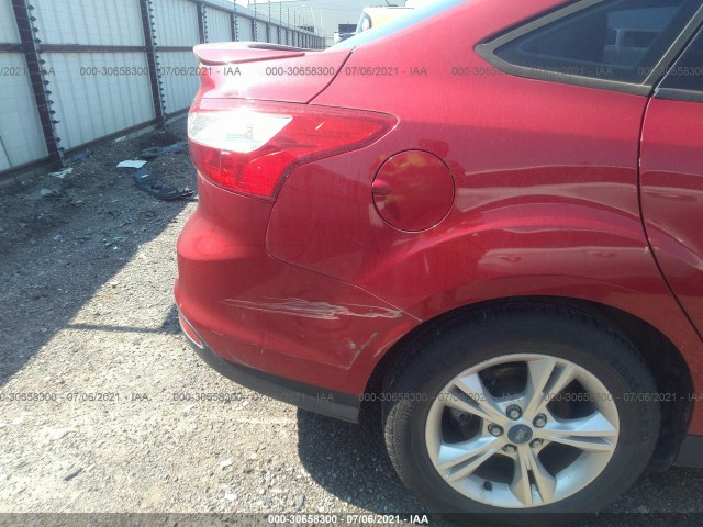 Photo 5 VIN: 1FAHP3F21CL273062 - FORD FOCUS 