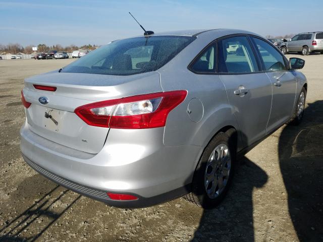 Photo 3 VIN: 1FAHP3F21CL279394 - FORD FOCUS SE 