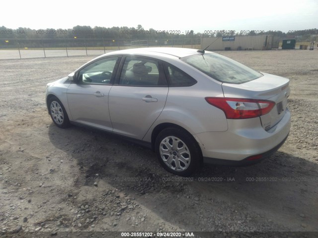 Photo 2 VIN: 1FAHP3F21CL287625 - FORD FOCUS 