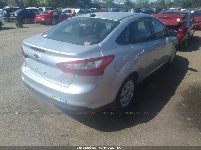 Photo 3 VIN: 1FAHP3F21CL307081 - FORD FOCUS 