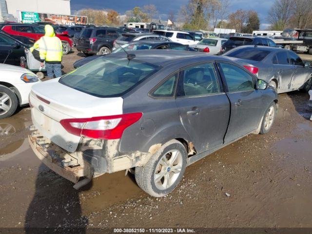 Photo 3 VIN: 1FAHP3F21CL320316 - FORD FOCUS 