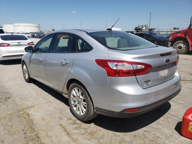 Photo 2 VIN: 1FAHP3F21CL333616 - FORD FOCUS SE 