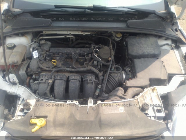 Photo 9 VIN: 1FAHP3F21CL381634 - FORD FOCUS 