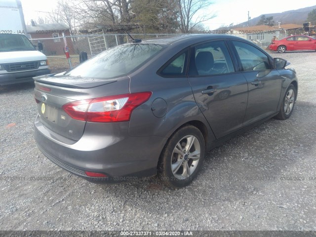 Photo 3 VIN: 1FAHP3F21CL432503 - FORD FOCUS 