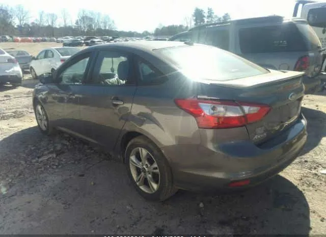 Photo 2 VIN: 1FAHP3F21CL432680 - FORD FOCUS 