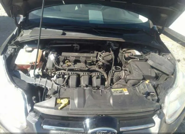 Photo 9 VIN: 1FAHP3F21CL432680 - FORD FOCUS 