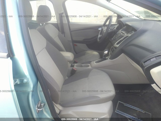 Photo 4 VIN: 1FAHP3F21CL435143 - FORD FOCUS 