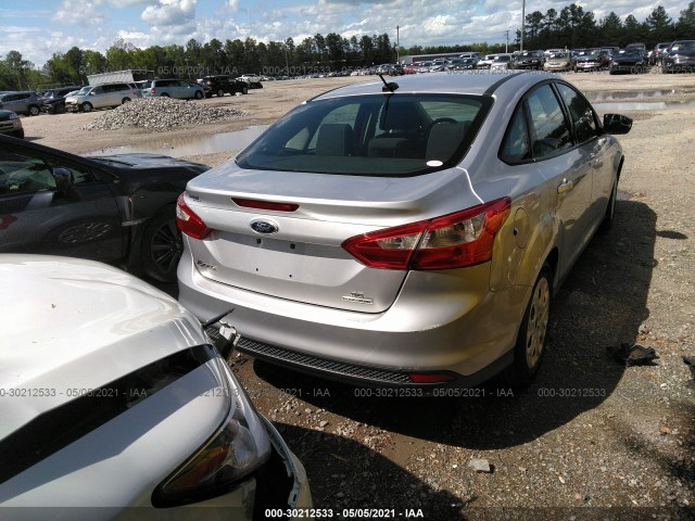 Photo 3 VIN: 1FAHP3F21CL443713 - FORD FOCUS 