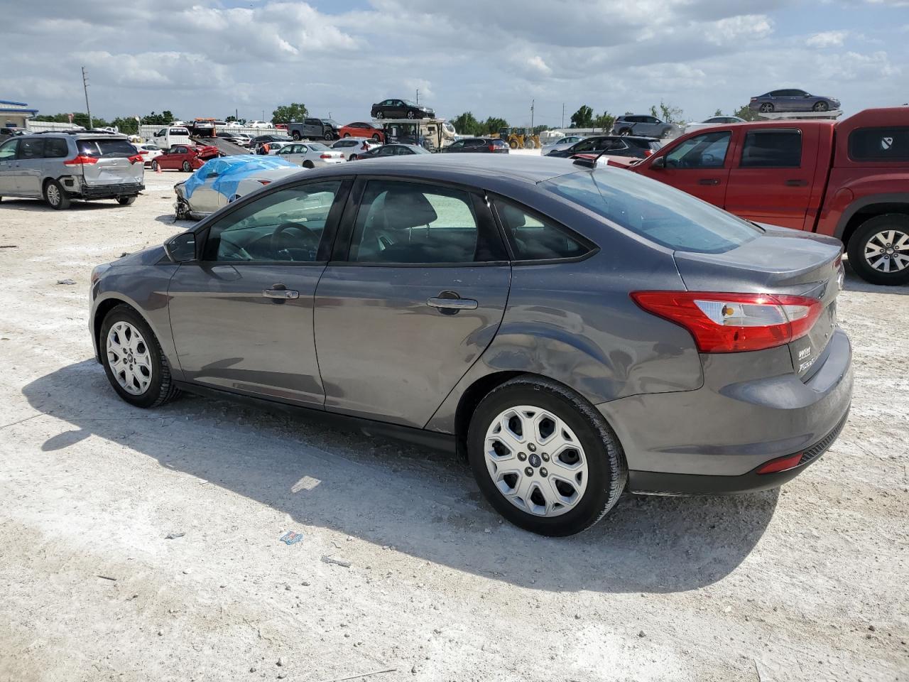 Photo 1 VIN: 1FAHP3F21CL446238 - FORD FOCUS 