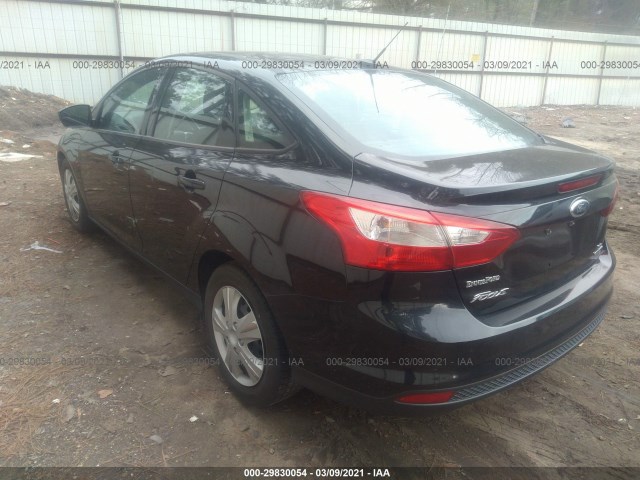 Photo 2 VIN: 1FAHP3F21CL465761 - FORD FOCUS 