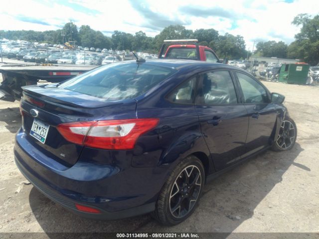 Photo 3 VIN: 1FAHP3F22CL113711 - FORD FOCUS 