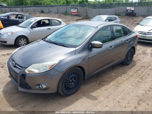 Photo 1 VIN: 1FAHP3F22CL121422 - FORD FOCUS 