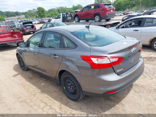 Photo 2 VIN: 1FAHP3F22CL121422 - FORD FOCUS 