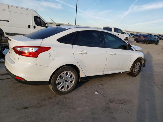 Photo 2 VIN: 1FAHP3F22CL122781 - FORD FOCUS 