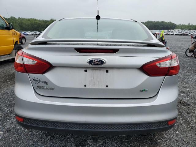 Photo 5 VIN: 1FAHP3F22CL125468 - FORD FOCUS SE 