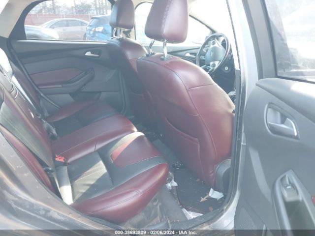 Photo 7 VIN: 1FAHP3F22CL172581 - FORD FOCUS 