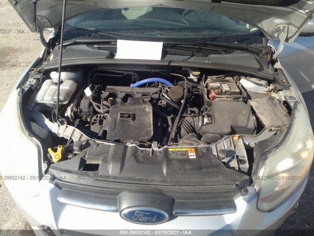 Photo 9 VIN: 1FAHP3F22CL178137 - FORD FOCUS 