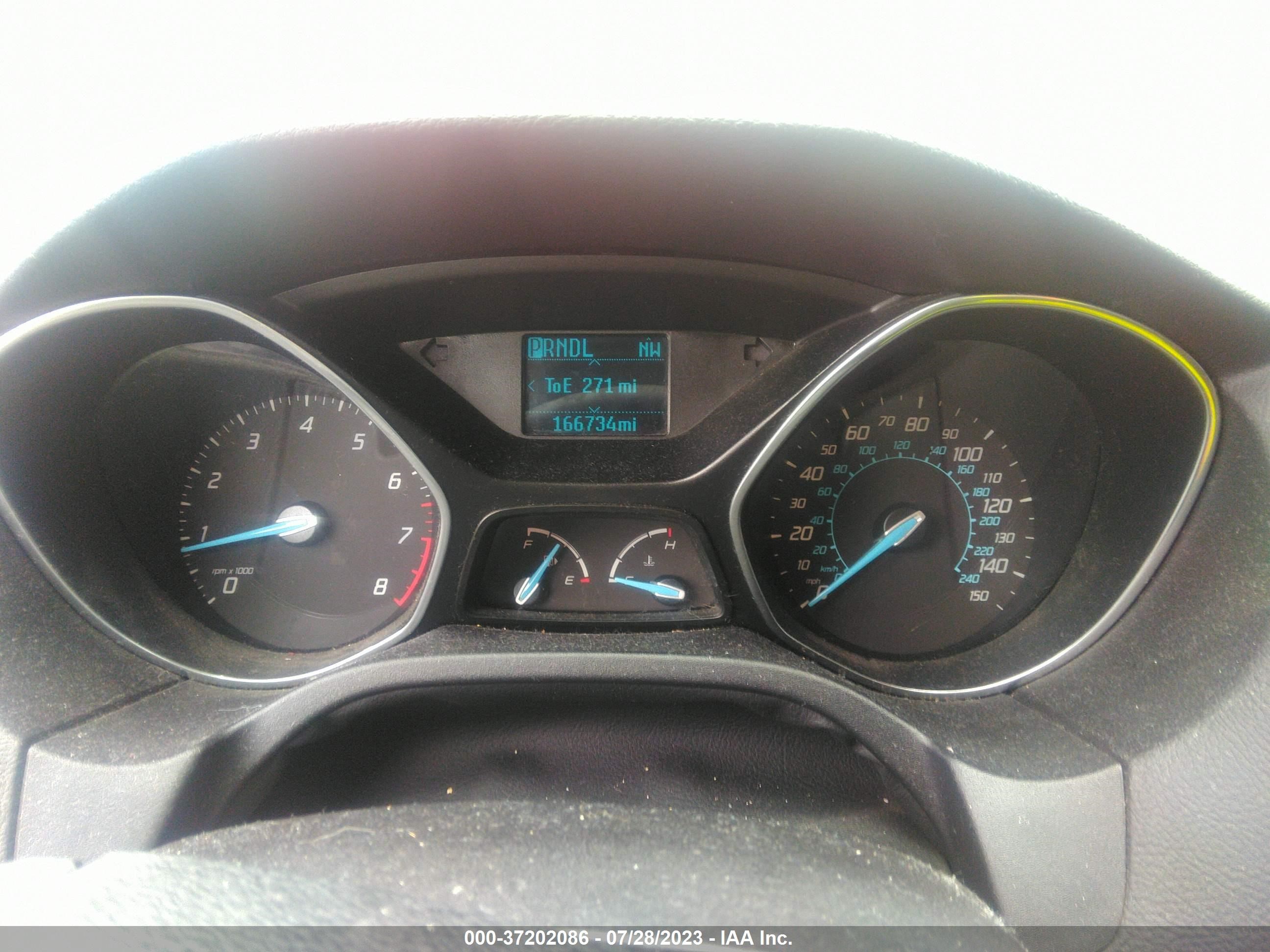 Photo 6 VIN: 1FAHP3F22CL184018 - FORD FOCUS 