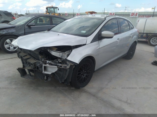 Photo 1 VIN: 1FAHP3F22CL211816 - FORD FOCUS 