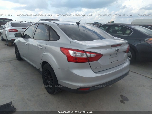 Photo 2 VIN: 1FAHP3F22CL211816 - FORD FOCUS 