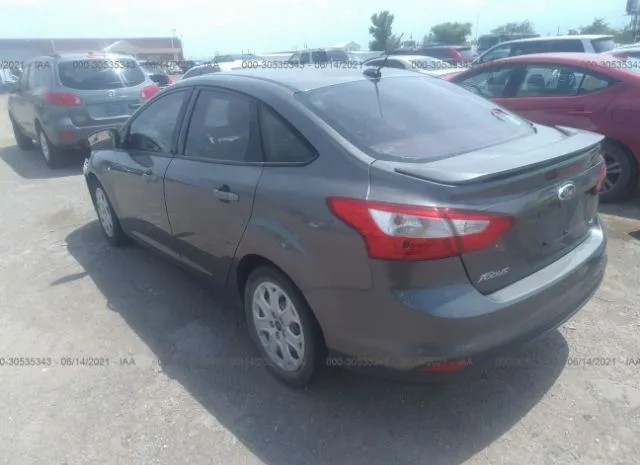 Photo 2 VIN: 1FAHP3F22CL234920 - FORD FOCUS 